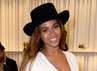White Hot Beyonce! White Hot Beyonce!