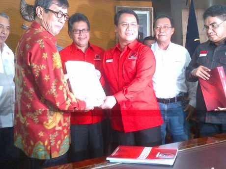 Soal Reshuffle, Hasto: PDIP Siapkan Nama Calon Menteri - 1