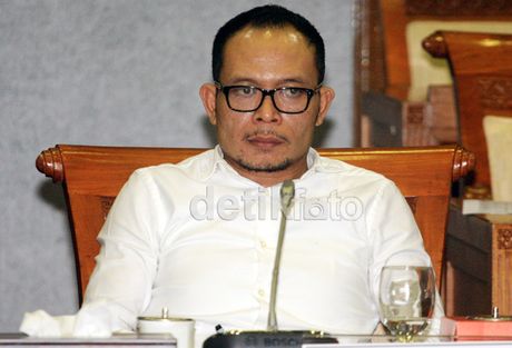 Curhat TKI Singapura ke Menaker: Tolong, Gaji Saya Terus Dipotong Agen Curhat TKI Singapura ke Menaker: Tolong, Gaji Saya Terus Dipotong Agen