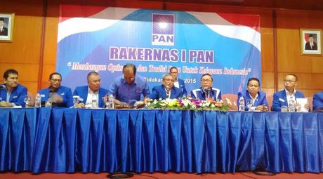 Rakernas PAN Minta Pemerintah Segera Cairkan Seluruh Dana Desa Rakernas PAN Minta Pemerintah Segera Cairkan Seluruh Dana Desa