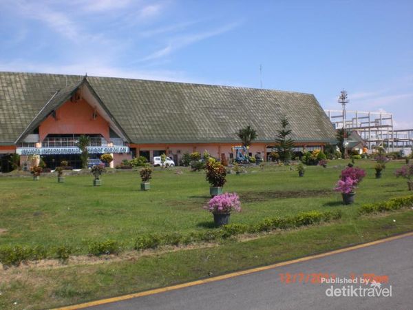 Juwata International Airport merupakan pintu gerbang masuk ke Pulau Tarakan