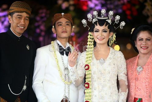 Prabowo dan Ical Kompak Datang Bareng ke Resepsi Gibran Prabowo dan Ical Kompak Datang Bareng ke Resepsi Gibran