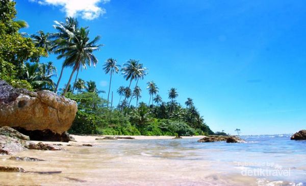 img 20150627171304 558e773055dee Melirik Keindahan Pulau Natuna, Si Elok yang Jadi Rebutan