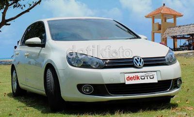 VW Tak Lupa Ubah Desain Golf TSI