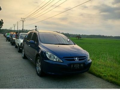 Bakti Sosial ala Komunitas Peugeot Bogor