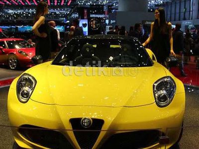 Alfa Romeo Siap Gelontorkan Varian SUV ke Pasar Global