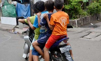 Di Desa-desa Jawa Tengah Masih Banyak Anak Bawa Sepeda Motor Tanpa SIM