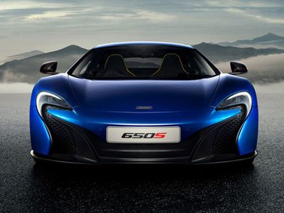 10 Tahun Lagi, Setengah dari Mobil McLaren Baru Berteknologi Hybrid