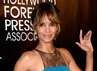 Halle Berry Tetap Seksi di Usia 48 Tahun Halle Berry Tetap Seksi di Usia 48 Tahun