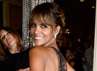 Halle Berry Tetap Seksi di Usia 48 Tahun Halle Berry Tetap Seksi di Usia 48 Tahun