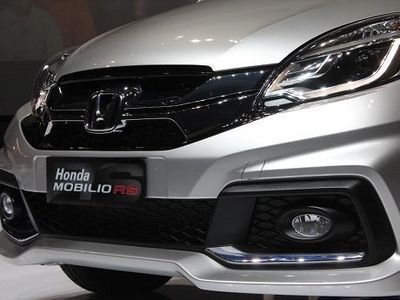 Penjualan Mobil Honda Terdongkrak Hampir 50%
