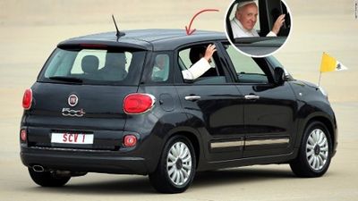 Sowan ke Amerika Serikat, Paus Fransiskus Naik Fiat 500L