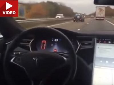Tesla Kecam Pemilik Mobil Model S yang Pamer Fitur Autopilot