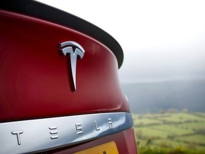 Sabuk Pengaman Bermasalah, Tesla Tarik Model S