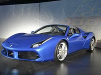 Mobil Sport Atap Terbuka Ferrari Meraung Masuk ASEAN