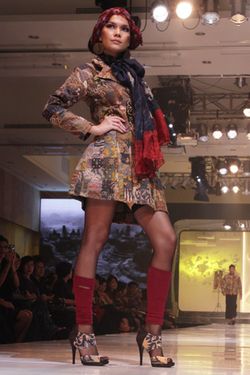 Anne Avantie, Jakarta Fashion & Food Festival 2010