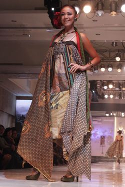 Anne Avantie, Jakarta Fashion & Food Festival 2010