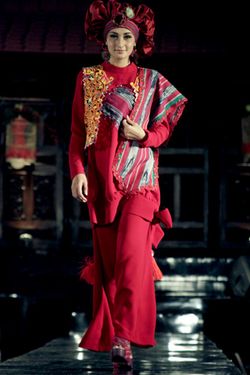Ian Adrian, Islamic Fashion Festival 2010