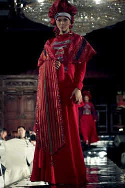 Ian Adrian, Islamic Fashion Festival 2010
