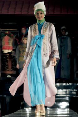 Iva Latifah, Islamic Fashion Festival 2010