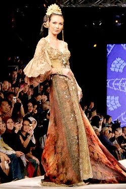 Anne Avantie, Jakarta Fashion Week 2009