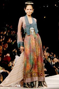 Anne Avantie, Jakarta Fashion Week 2009