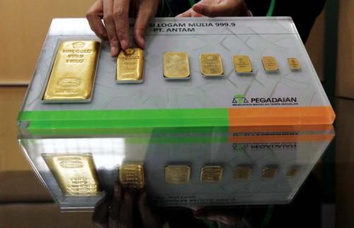 Harga Emas Antam Anjlok Rp 11.000/Gram Harga Emas Antam Anjlok Rp 11.000/Gram