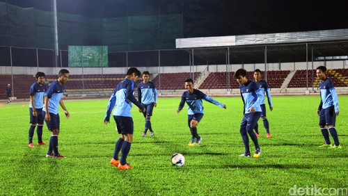 Eduard Tjong Targetkan Timnas U-19 Lolos Fase Grup