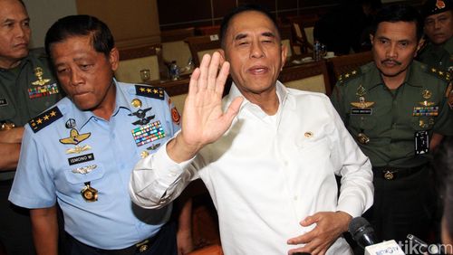 Pesan Menhan pada Prajurit TNI: Baik-baik dengan Rakyat!