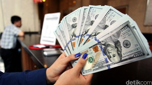 Melemah Tipis, Dolar AS Pagi Ini Rp 13.400 Melemah Tipis, Dolar AS Pagi Ini Rp 13.400