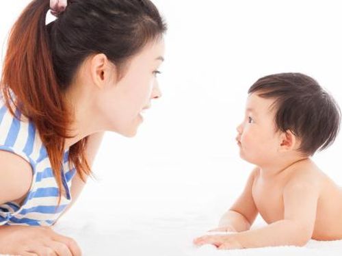 Di Usia Ini, Anak Biasanya Sudah Mulai Belajar Bicara Di Usia Ini, Anak Biasanya Sudah Mulai Belajar Bicara