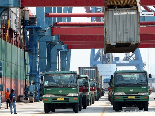 Begini Cara Pemerintah Atasi Masalah Dwell Time Tanjung Priok Begini Cara Pemerintah Atasi Masalah Dwell Time Tanjung Priok