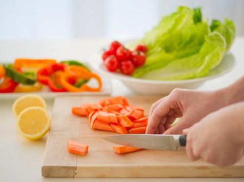 Makan Buah dan Sayur Kalengan Lebih Sehat Ketimbang Tidak Sama Sekali Makan Buah dan Sayur Kalengan Lebih Sehat Ketimbang Tidak Sama Sekali