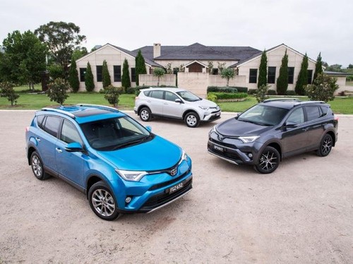 Toyota: SUV would Sedan Popularity Slide