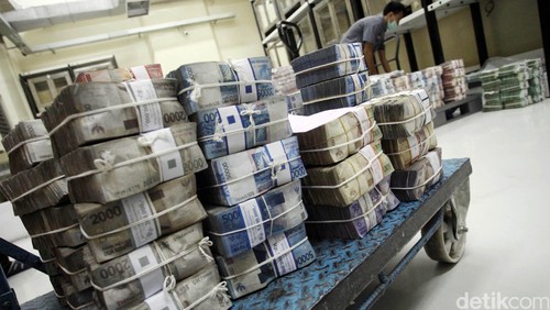 Bawa Uang Minimal Rp 100 Juta Keluar/Masuk RI Tak Lapor, Ini Sanksinya Bawa Uang Minimal Rp 100 Juta Keluar/Masuk RI Tak Lapor, Ini Sanksinya