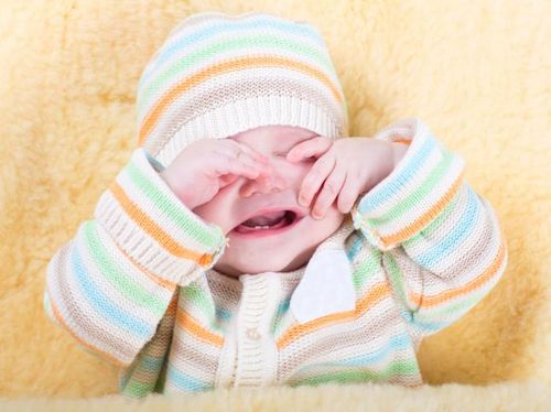 Dari Air Mata Bisa Dilihat Apakah Bayi Kekurangan Vitamin atau Tidak