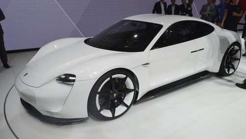 Porsche Siap Jualan Mobil Listrik Porsche Siap Jualan Mobil Listrik