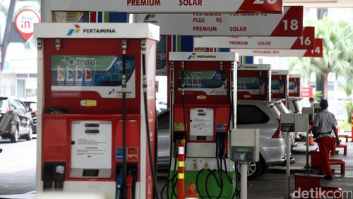 Harga Pertamax Hingga Pertalite Turun, Ini Daftarnya