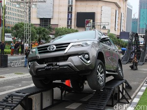 Toyota Kuasai Dunia 4 Tahun Berturut-turut