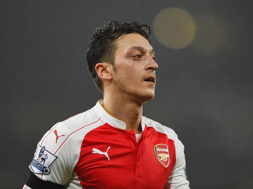 Oezil Jadi Jaminan Arsenal Raup 30 Poin 
