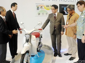 Honda Siapkan Motor Listrik Pesaing Gesits