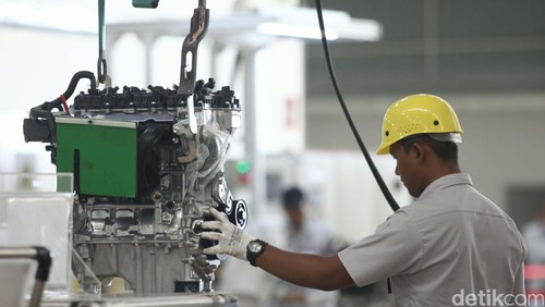 Industri Komponen Belum Sesuai Harapan Industri Komponen Belum Sesuai Harapan