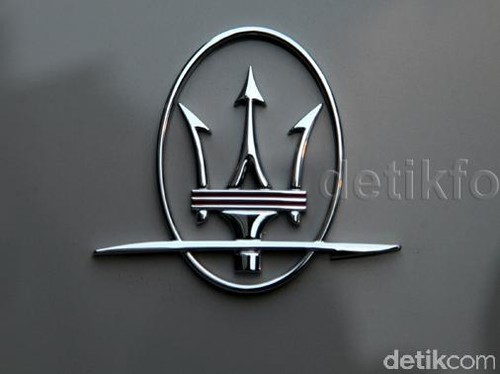 Maserati Tarik 28 Ribu Mobil Bermasalah Maserati Tarik 28 Ribu Mobil Bermasalah