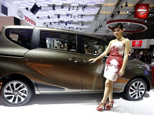 Ground Clearance Toyota Sienta Lebih Tinggi untuk Pasar Indonesia