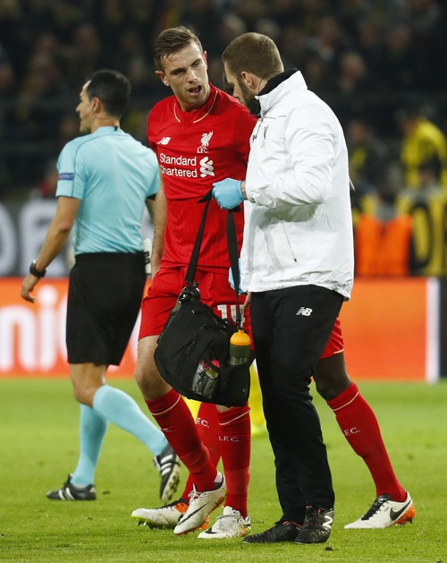 Klopp Cemas Tunggu Kabar Cedera Henderson