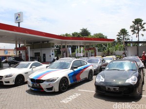 Pecinta Mobil Super Ngebet Tunggu Fastron Platinum