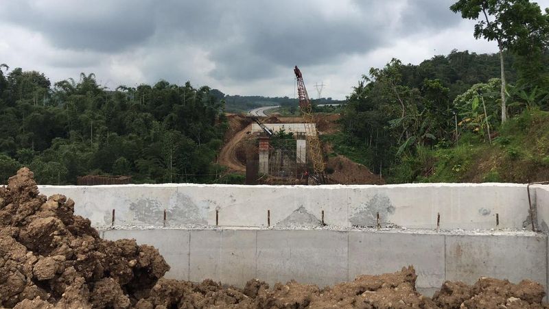 Proyek Tol Semarang-Solo Serap 100.000 Tenaga Kerja