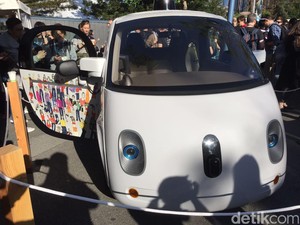 Google Belum Berniat Perpanjang Kerja Sama dengan FCA untuk Mobil Otonom