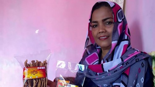 Modal Rp 100.000, Dewi Sukses Raup Belasan Juta per Bulan dari Dendeng