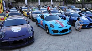 Penjualan Porsche Terjun Hingga 30 Persen